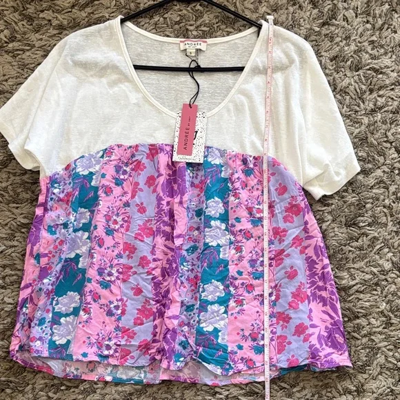 Andree White Scoop Neck Short Sleeve Top with Purple and Teal Floral Panel - Picture 2 of 8